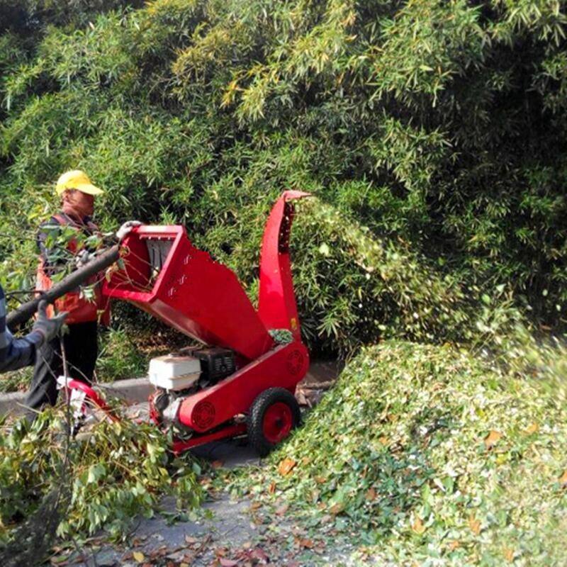 移動(dòng)式樹枝粉碎機(jī)